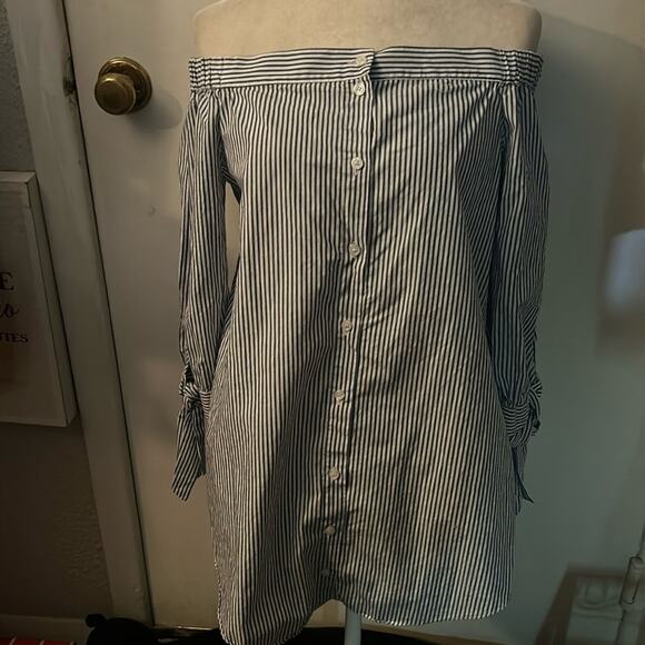 Forever 21 Off The Shoulder Button Down Pinstripe Mini Dress Tie Bottom Sleeve S - Picture 1 of 8